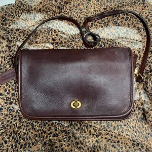 Vintage dark brown Coach shoulder  bag